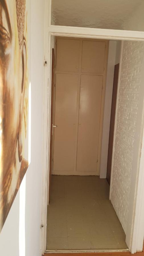 Milbertshofen Z Balkonem Appartamento Monaco di Baviera Esterno foto
